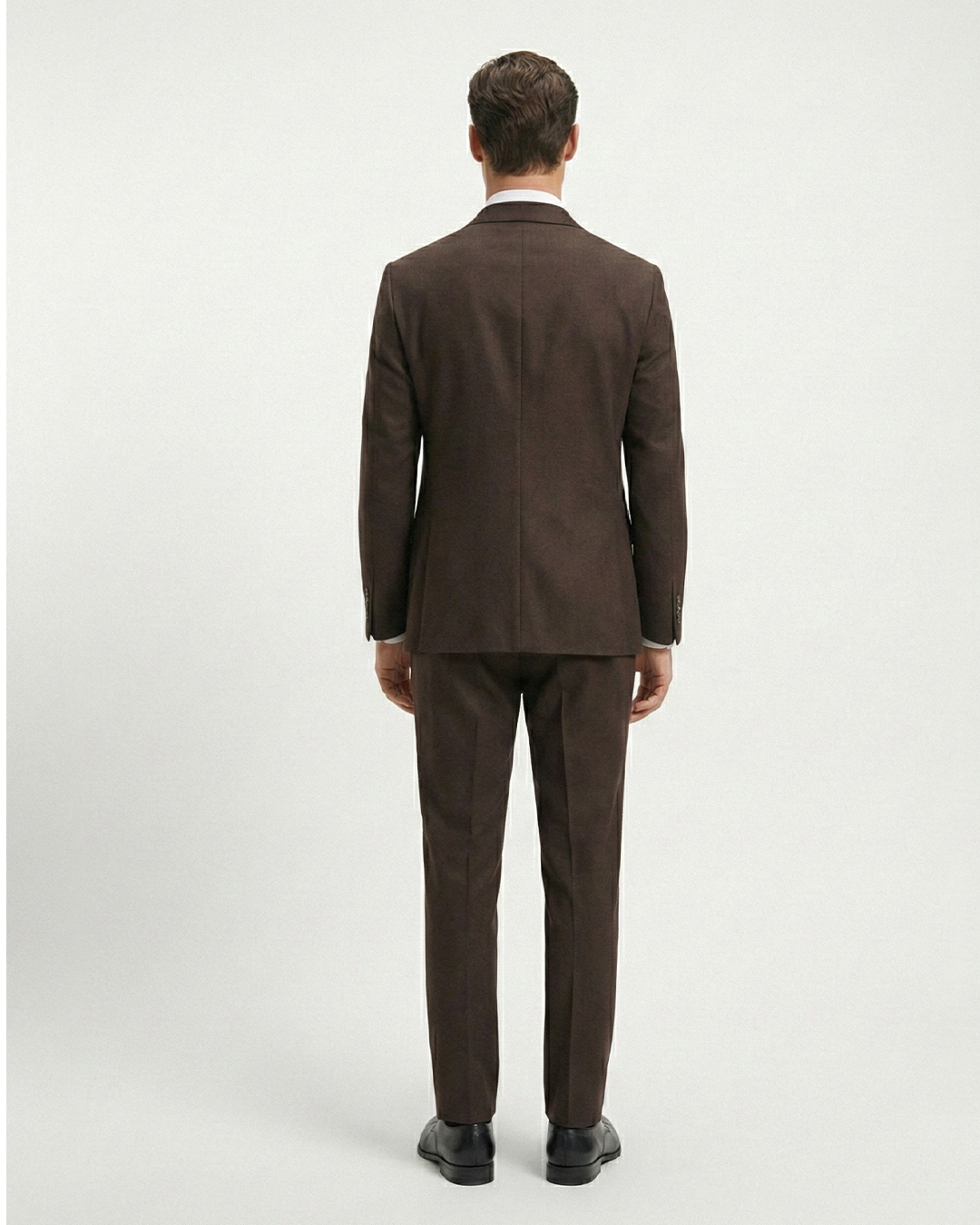 İtalyan Stil Kahverengi Yelekli Klasik Takım Elbise