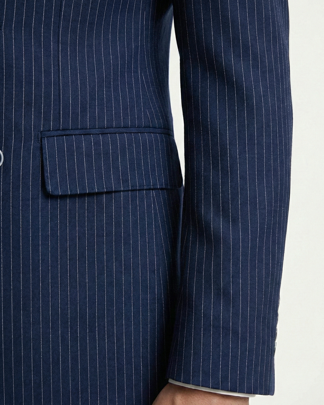 İtalyan Stil Sıkı Çizgili Parliament Kruvaze Takım Elbise