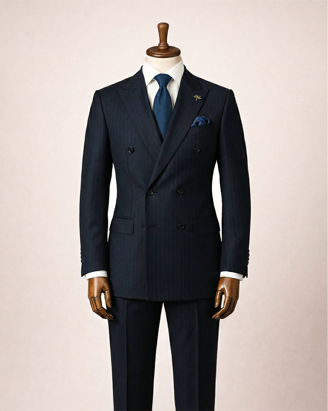 İtalyan Stil Koyu Lacivert Silik Çizgili Kruvaze Takım Elbise